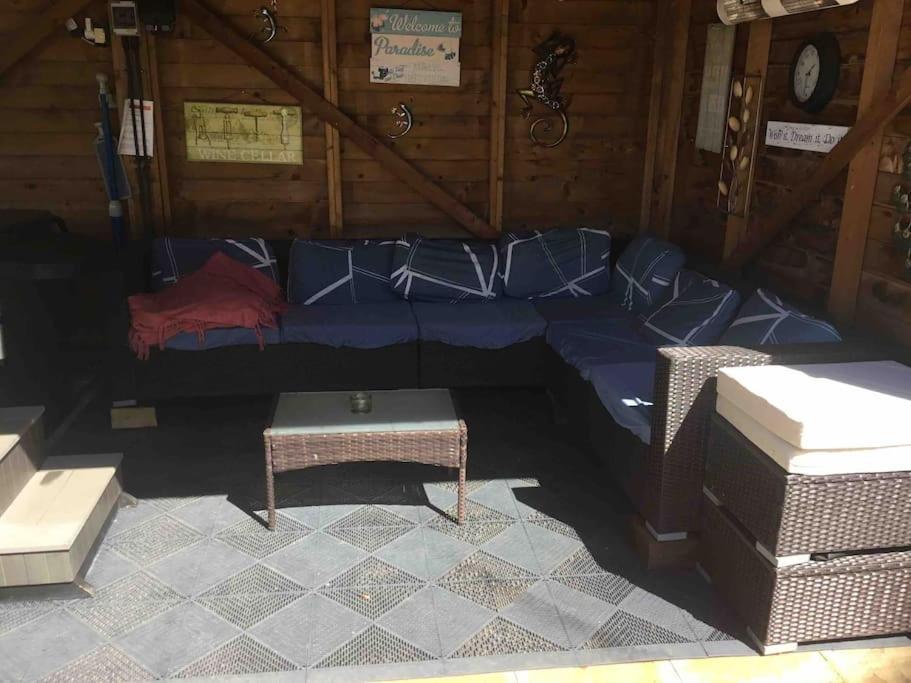 Bens Hollow With Hot Tub Bredon Εξωτερικό φωτογραφία